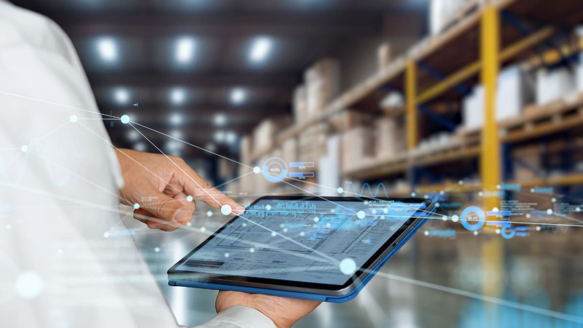 logistics-dx-2-251210 物流DXの推進をする職員